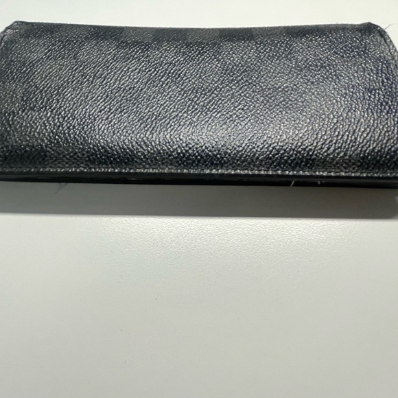 Louis Vuitton Black Textured Wallet - Picture 13 of 13